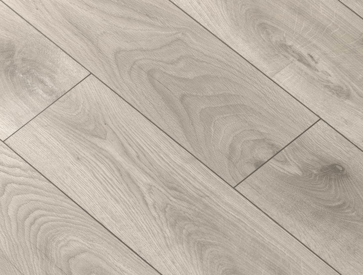 Aqualock 8mm Laminate Flooring Silver Oak - Image 4