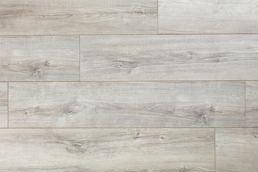 Audacity 12mm Laminate Cove Oak Built-in Underlay - Image 4