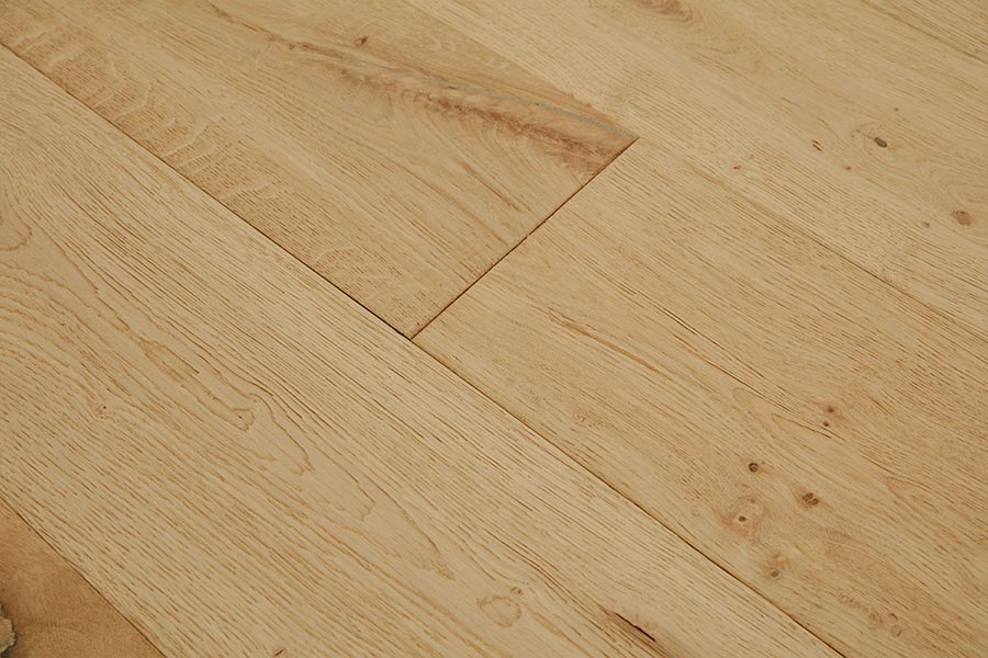 Galleria Professional Engineered European Rustic Oak Flooring 20mm x 190mm Natural Invisible Oil - Image 4