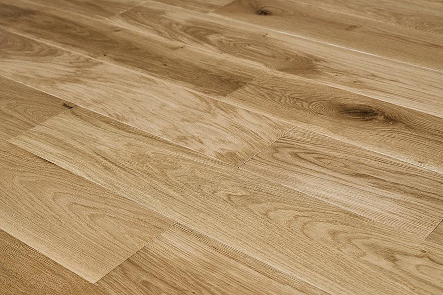 Galleria Professional Solid European Rustic Oak Flooring 18mm x 150mm Natural Brushed & Oiled - Image 3