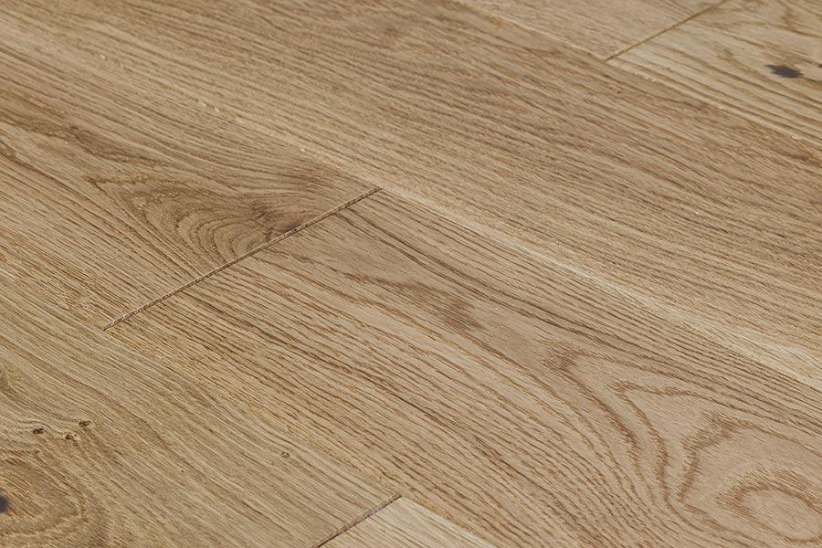 Galleria Professional Solid European Rustic Oak Flooring 18mm x 150mm Natural Lacquered - Image 4