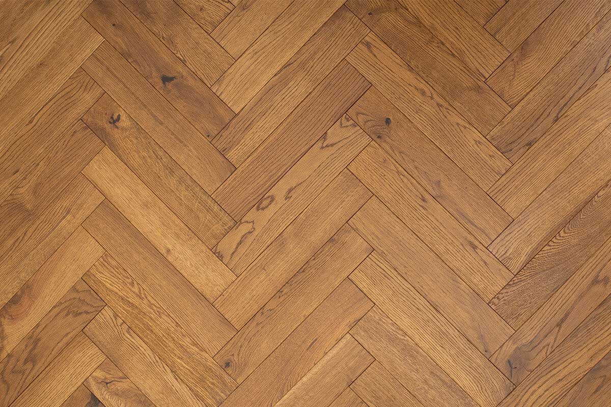 Galleria Professional Solid European Rustic Oak Herringbone Flooring 18mm x 70mm Smoked UV Oiled - Image 4