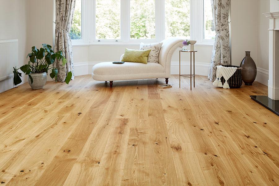 Home Choice Engineered European Nature Oak Flooring 14mm x 180mm Cinnamon Grande Oiled - Image 5