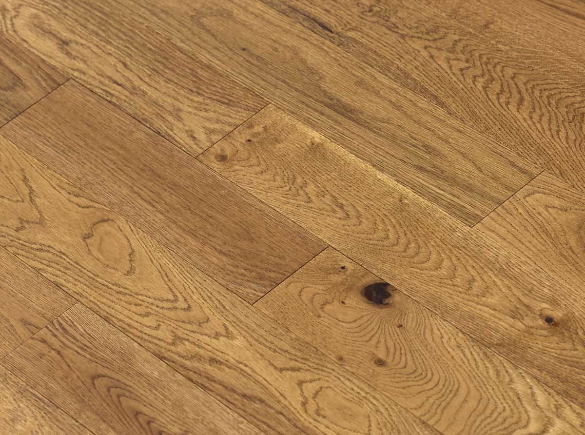 Home Choice Engineered European Rustic Oak 14mm x 110mm Toffee UV Lacquered - Image 3