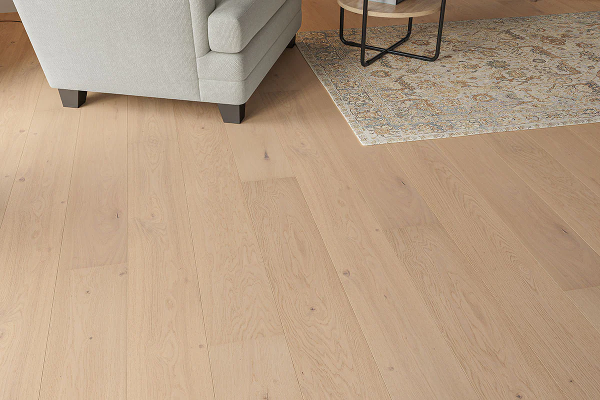 Home Choice Engineered Rustic Oak Flooring 14mm x 190mm Leighton Smooth UV Oiled - Image 3