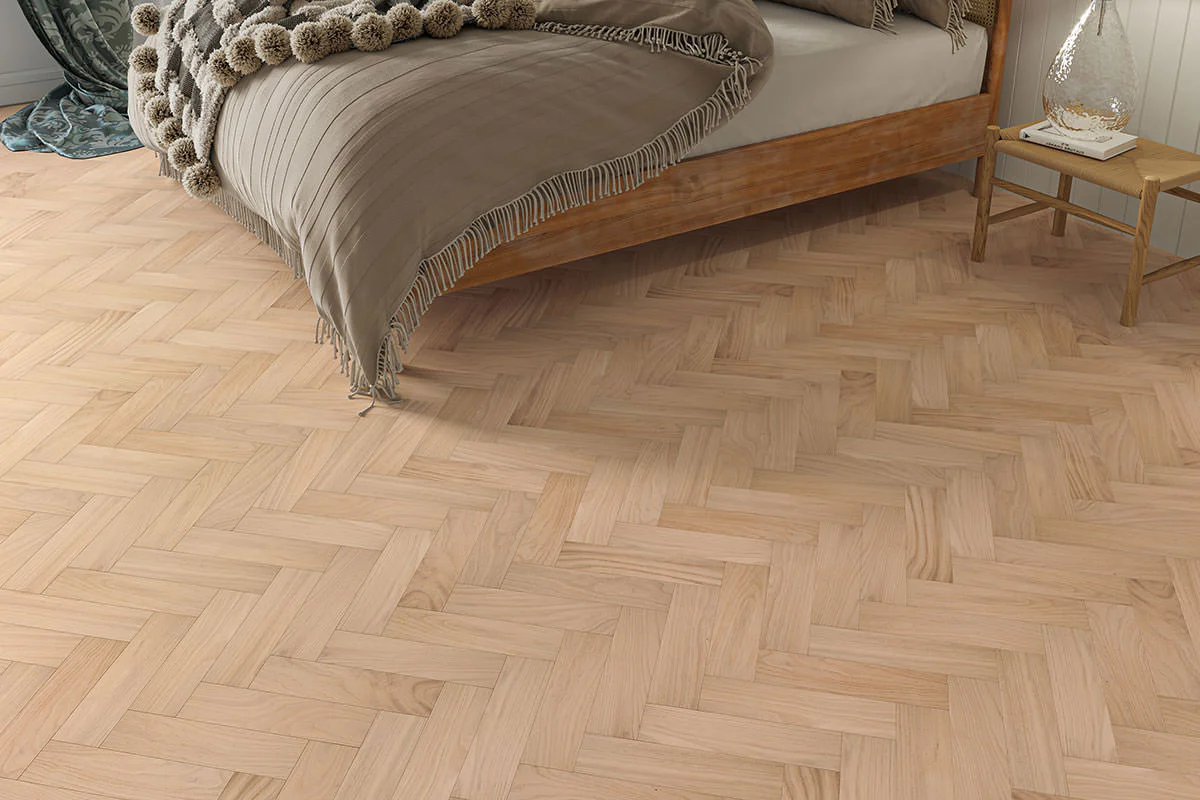Home Choice Engineered Rustic Oak Herringbone 10mm x 80mm Natural Smooth UV Oiled - Image 3