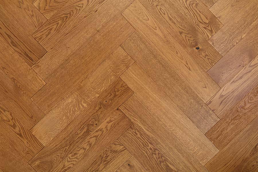 Home Choice Herringbone Engineered European Rustic Oak Flooring 14mm x 130mm Brown Sugar Lacquered - Image 2