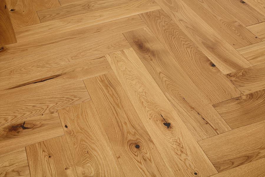 Home Choice Herringbone Engineered European Rustic Oak Flooring 14mm x 130mm Toffee Oiled - Image 3