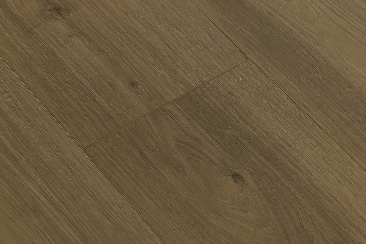 Series Woods 8mm Acoustic Laminate Rustic Natural Oak Built-in Underlay - Image 3