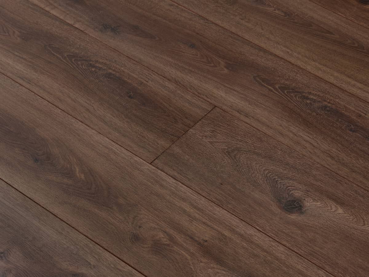 Series Woods 8mm Laminate Flooring Hazelnut Truffle - Image 3